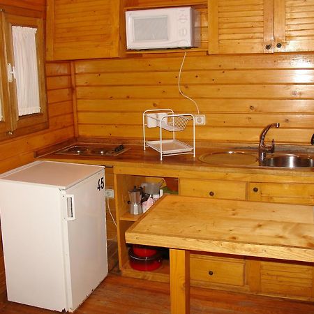 Camping Rural Llanos De Arance Coto Ríos Exterior photo