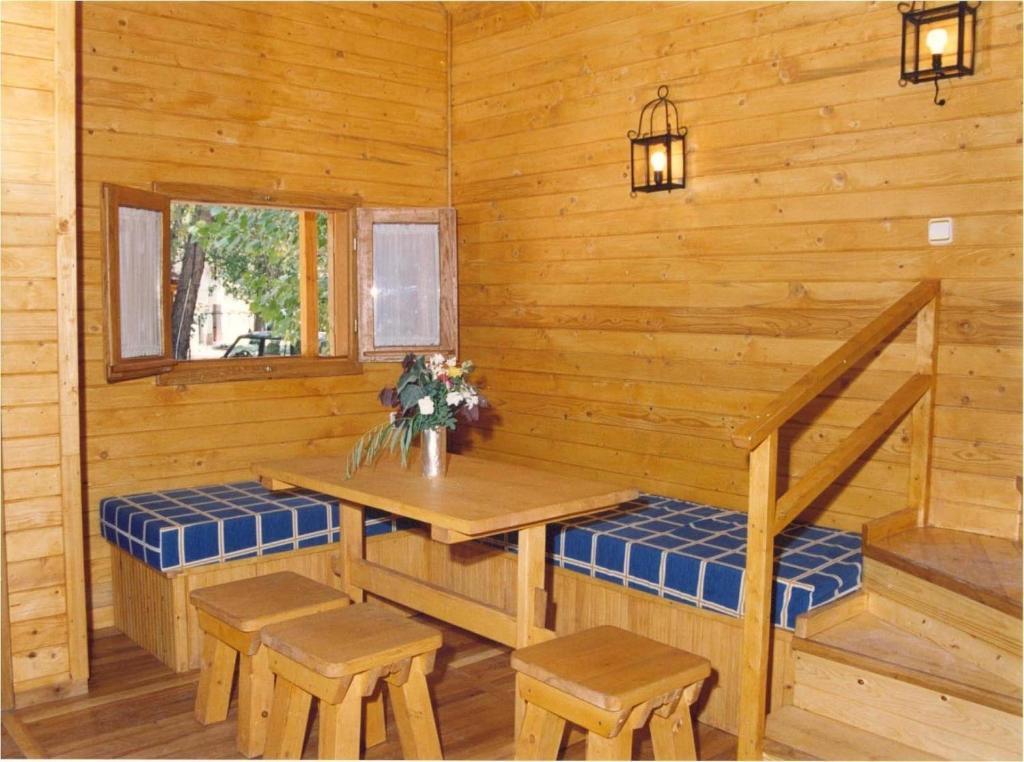Camping Rural Llanos De Arance Coto Ríos Room photo